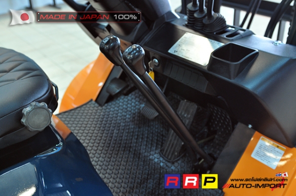 ขายรถโฟล์คลิฟท์มือสอง TOYOTA รุ่น 7FD25-15805 นำเข้าจากประเทศญี่ปุ่น 100\% ไม่เคยใช้งานในไทย