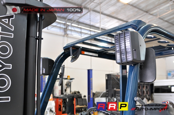 ขายรถโฟล์คลิฟท์มือสอง TOYOTA รุ่น 7FD25-15805 นำเข้าจากประเทศญี่ปุ่น 100\% ไม่เคยใช้งานในไทย