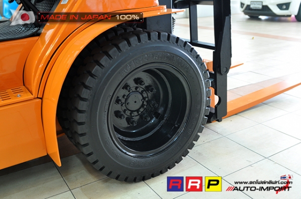 ขายรถโฟล์คลิฟท์มือสอง TOYOTA รุ่น 7FD25-15805 นำเข้าจากประเทศญี่ปุ่น 100\% ไม่เคยใช้งานในไทย