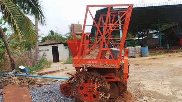 ขายเครื่องปลูกอ้อย