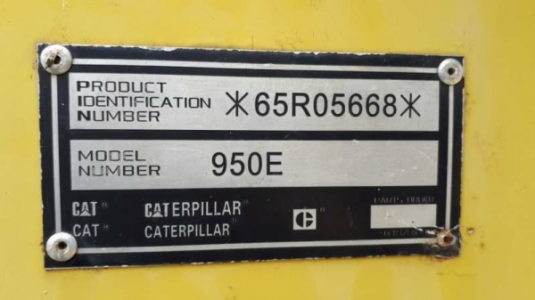 ขาย 950,000 รถตักล้อยาง CAT 950 E เครื่องดี ปั้มแรง เอวแน่น รถสวยพร้อมใช้ รถอยู่ สุพรรณบุรี 090-772-3710 090-772-3708