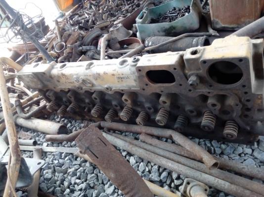 ขายชิ้นส่วน อะไหล่รถแทรกเตอร์CAT- D-4 D-5 ฝาสูบ  จานกดครัช  แผ่นครัช เสื้อกรอง และอะไหล่อื่นๆ ขายไม่แพงครับ