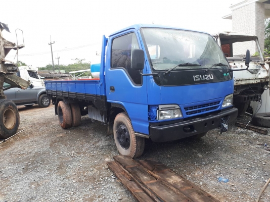 ขาย 6ล้อ isuzu รั้ว 120แรง