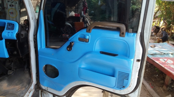 รถ isuzu nkr 110 ปี39 รถห้างแท้