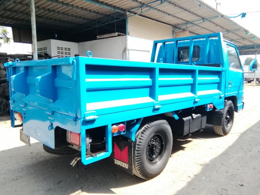 4 ล้อบรรทุก *ไม่ติดเวลา* ISUZU NKR 100 แรงม้า *ยาว 3.20 ม.* รถสวยเดิม+สวยจริง+สภาพรถพร้อมใช้งาน * มี 4 ล้อบรรทุก *ไม่ติดเวลา* ISUZU NKR 100 แรงม้า *ยาว 3.20 ม.* รถสวยเดิม+สวยจริง+สภาพรถพร้อมใช้งาน * มี