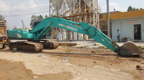 ขาย แบคโฮ KOBELCO SK200-8 Super YN12 จดทะเบียนปี 60 รถพร้อมใช้งาน ราคาคุยกันได้ครับ ขาย แบคโฮ KOBELCO SK200-8 Super YN12 จดทะเบียนปี 60 รถพร้อมใช้งาน ราคาคุยกันได้ครับ