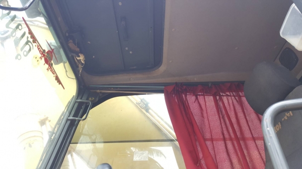 ขาย แบคโฮ KOMATSU PC200-8 จดทะเบียนปี 56 เครื่องดี ปั้มดี ช่วงล่างเต็ม เล่มทะเบียนครบ