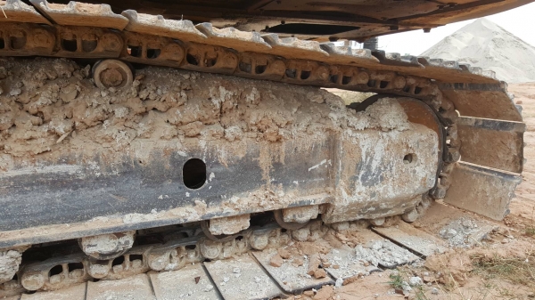 ขาย แบคโฮ KOMATSU PC200-8 จดทะเบียนปี 56 เครื่องดี ปั้มดี ช่วงล่างเต็ม เล่มทะเบียนครบ