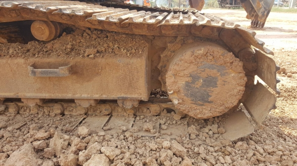 ขาย แบคโฮ KOMATSU PC200-5 คอนโทรลสั้น รถพร้อมใช้งาน เอกสารใบซื้อขาย