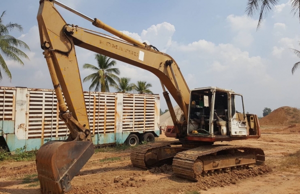 ขาย แบคโฮ KOMATSU PC200-5 คอนโทรลสั้น รถพร้อมใช้งาน เอกสารใบซื้อขาย