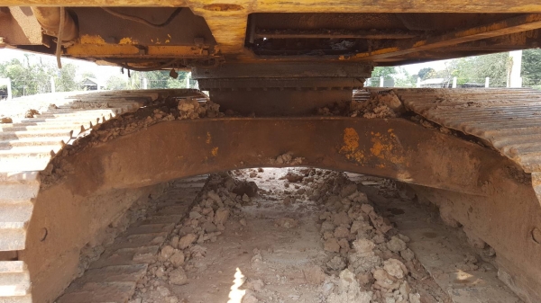 ขาย แบคโฮ KOMATSU PC200-5 คอนโทรลสั้น รถพร้อมใช้งาน เอกสารใบซื้อขาย