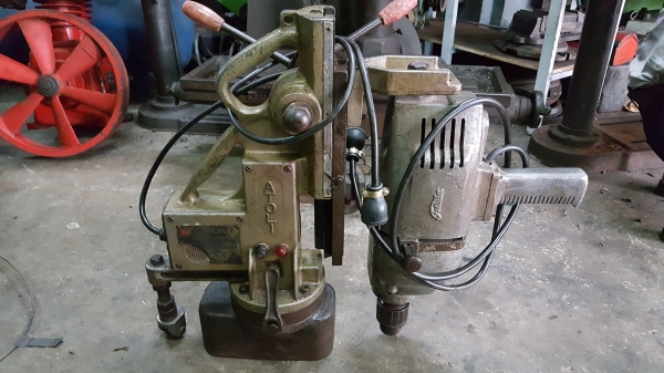 สว่านแม่เหล็กโตชิบา