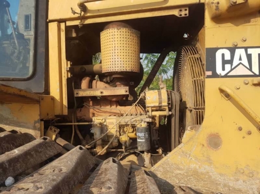 ขาย 1,250,000 บาท CATTERPILAR D6H  ทำงาน 5072 เกียร์ตัด เครื่องดี เกียร์แรง โช่หนา ใบสวย เอกสารเล่มทะเบียน  รถอยู่ อยุธยา โทร 0610710295