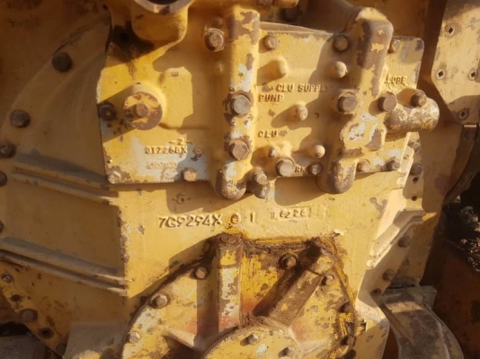 ขาย 1,250,000 บาท CATTERPILAR D6H  ทำงาน 5072 เกียร์ตัด เครื่องดี เกียร์แรง โช่หนา ใบสวย เอกสารเล่มทะเบียน  รถอยู่ อยุธยา โทร 0610710295