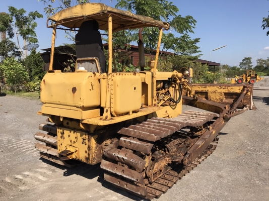 ขายรถดันดิน KOMATSU D30P-15 FROM JAPAN สภาพพร้อมใช้งาน สนใจติดต่อ 063-9316985 ID LINE : 0639316985 ครับ
