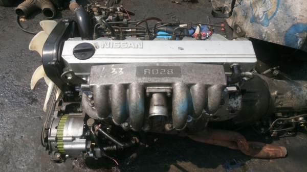 ขายเครื่องยนต์นิสสัน RD28 หกสูบสวยๆ