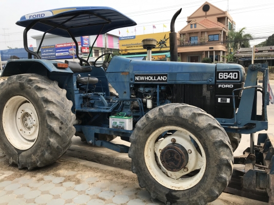 ขาย6640คานหน้าคาลาโล่รถสวยไม่มีรั่วซิมพร้อมใช้ติดต่อ0895302182