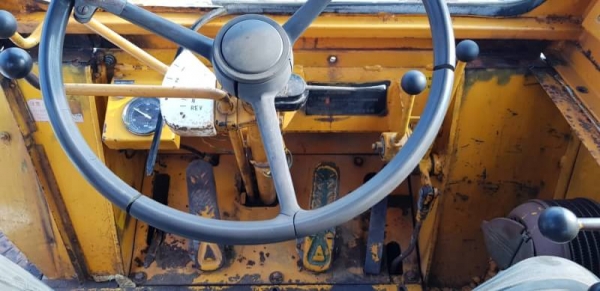 ขายด่วนรถตักโคมัสซูJH30Bขับ4ล้อรถนำเข้าขนาดใหญ่ตัก2.5คิวยกสูง3เมตรรถเพื่งนำเข้ายังไม่เคยใช้ในไทยเลย