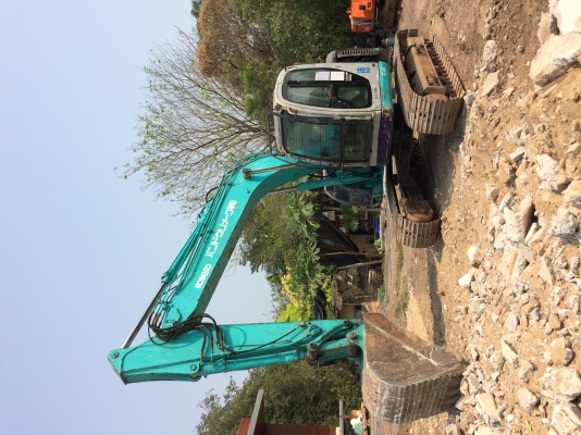 ขาย kobelco sk135sr yy00