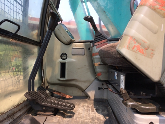 ขาย kobelco sk135sr yy00