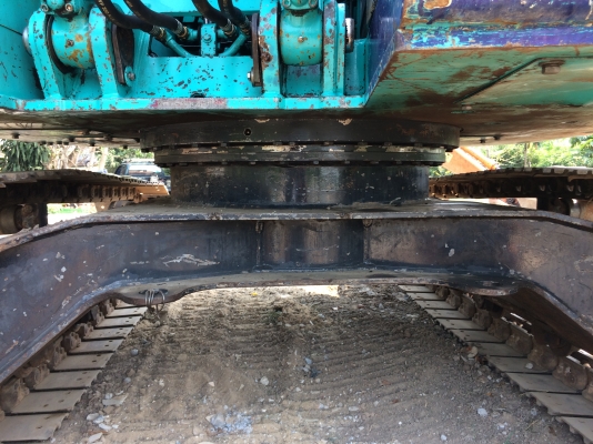 ขาย kobelco sk135sr yy00