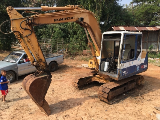 ขาย แบคโฮ KOMATSU PC60-6 มีไลน์แย็ก เครื่องดี ปั้มแรง เอวแน่น ช่วงล่างเต็ม เอกสารใบซื้อขาย