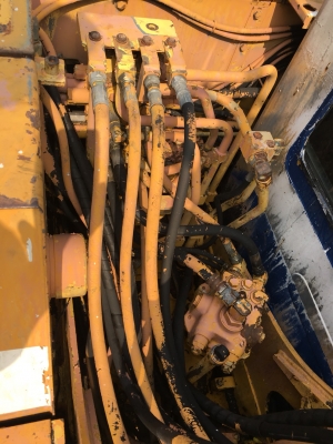 ขาย แบคโฮ KOMATSU PC60-6 มีไลน์แย็ก เครื่องดี ปั้มแรง เอวแน่น ช่วงล่างเต็ม เอกสารใบซื้อขาย