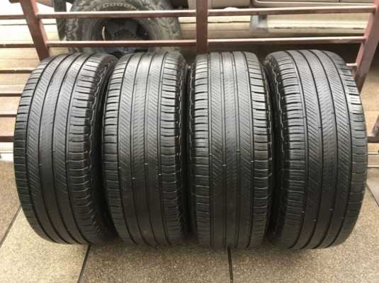 ยาง Michelin 265 60 18 ปลายปี16 ดอกเต็ม ไม่มีปะ ใช้ยาว ราคาไม่แพง