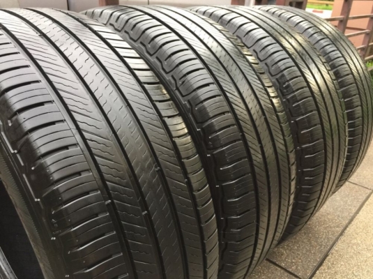 ยาง Michelin 265 60 18 ปลายปี16 ดอกเต็ม ไม่มีปะ ใช้ยาว ราคาไม่แพง