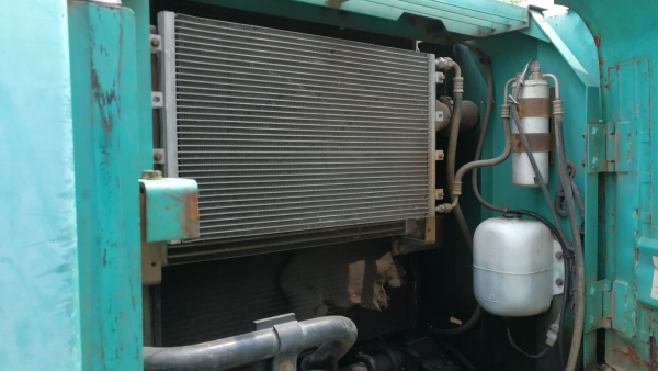 ขาย Kobelco SK200 Mark6 YN10