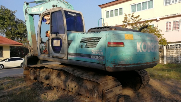 ขาย Kobelco SK200 Mark6 YN10