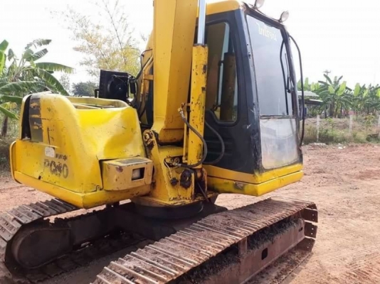 ขาย 535,000 KOMATSU pc 60-7 เล่มทะเบียน ไฟฟ้าครบ เครื่องดี ปั้มแรง เอวแน่น ช่วงล่างเต็ม แอร์หนาว รถสวยพร้อมใช้ รถอยู่ นครปฐม 090-772-3710 090-772-3708
