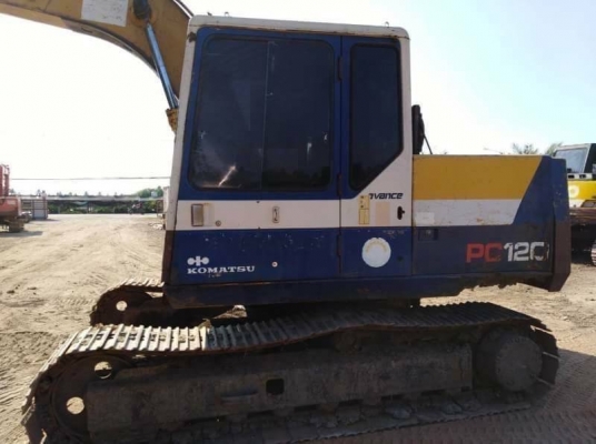 ขาย 495,000 KOMATSU pc 120-5 คอนโทรลยาว เครื่องดี ปั้มแรง โช่หนา ไฟฟ้าครบ  เอวแน่น  เอกสารชื้อขาย  รถอยู่ นครปฐม  090-772-3710 090-772-3708