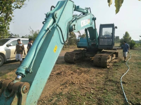 ขาย 555,000  KOBELCO SK200 MARK 3  เครื่องดี ปั้มแรง โช่หนา เอวแน่น ไฟฟ้าครบ เอกสารอินวอยร์ รถอยู่  นครสวรรค์  090-772-3710 090-772-3708