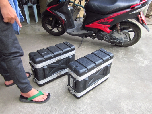 ขาย ปีปข้าง 3600 ถอดจาก เวอซิล 650 cc T. 092 9543395 ขาย ปีปข้าง 3600 ถอดจาก เวอซิล 650 cc T. 092 9543395