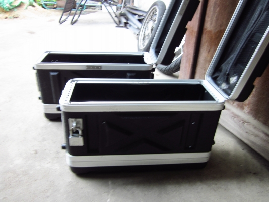 ขาย ปีปข้าง 3600 ถอดจาก เวอซิล 650 cc T. 092 9543395 ขาย ปีปข้าง 3600 ถอดจาก เวอซิล 650 cc T. 092 9543395