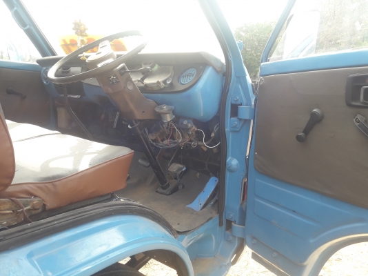6ล้อ ISUZU 100แรงม้า รถห้างแท้ เครื่องเยี่ยม แน่นปึ๊ก แชทซีสวยๆตลอดเส้น รถใช้งานประจำ ยางดี พร้อมลุย