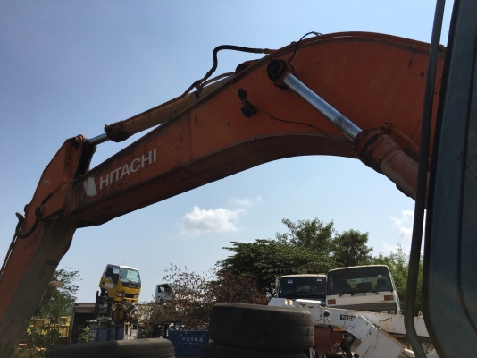 รถแบคโฮ Hitachi EX310-3 พร้อมใช้งาน 2คัน