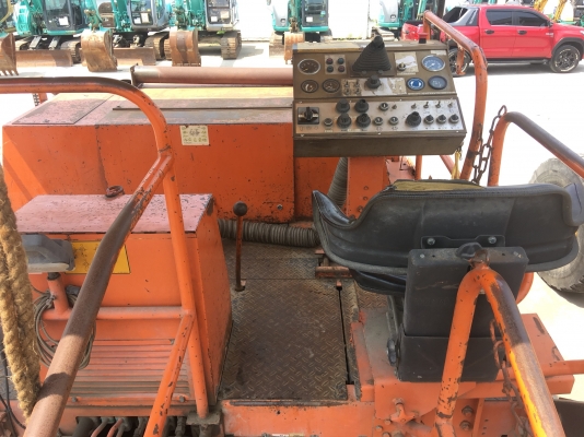 รถปูยางแบบล้อแทรค Vogele S1600 ล้อแทรค มือสองญี่ปุ่น