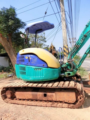 ขายรถขุด ยี่ห้อ: KOMATSU แบบ: PC40MR-1 ราคา 490,000 บาท (ต่อรองได้คะ)  รถเก่านอกแท้ มีเอกสารใบอินวอย รถไม่เคยผ่านการใช้งานในไทย100\% แทรกเหล็ก ปั้มนิ้ว คอนโทนสั้น รถพร้อมลงงาน สนใจติดต่อ โทร : 099-907-9273 กิ๊ฟ กมลชนก โทร : 099-907-3356 ช่างบัง ไอดี ไลน์ :