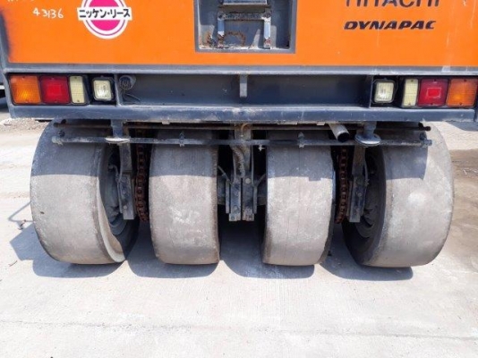 รถบดล้อยาง 7 ล้อ HITACHI RT200WT-C # 8AFP043136 มือสองญี่ปุ่น รถบดล้อยาง 7 ล้อ HITACHI RT200WT-C # 8AFP043136 มือสองญี่ปุ่น