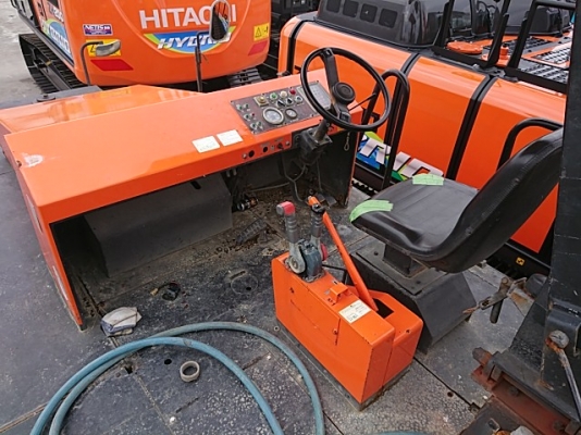 รถบดล้อยาง 7 ล้อ HITACHI RT200WT-C # 8AFP043136 มือสองญี่ปุ่น รถบดล้อยาง 7 ล้อ HITACHI RT200WT-C # 8AFP043136 มือสองญี่ปุ่น
