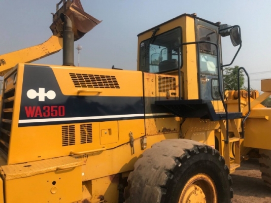ขายรถตักล้อยาง KOMATSU WA350-1 รถนอกนำเข้าเองจากญี่ปุ่น สภาพสวยพร้อมใช้งาน มีVDOการทำงานครับ