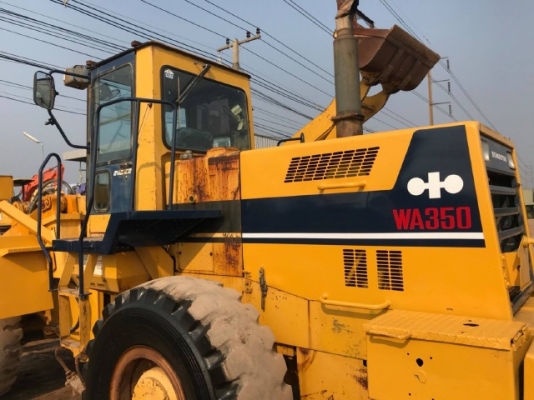 ขายรถตักล้อยาง KOMATSU WA350-1 รถนอกนำเข้าเองจากญี่ปุ่น สภาพสวยพร้อมใช้งาน มีVDOการทำงานครับ