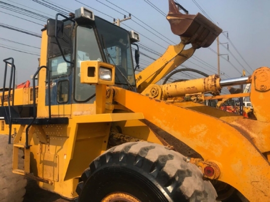 ขายรถตักล้อยาง KOMATSU WA350-1 รถนอกนำเข้าเองจากญี่ปุ่น สภาพสวยพร้อมใช้งาน มีVDOการทำงานครับ