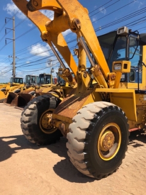 ขายรถตักล้อยาง KOMATSU WA350-1 รถนอกนำเข้าเองจากญี่ปุ่น สภาพสวยพร้อมใช้งาน มีVDOการทำงานครับ