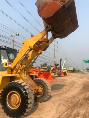 ขายรถตักล้อยาง KOMATSU WA350-1 รถนอกนำเข้าเองจากญี่ปุ่น สภาพสวยพร้อมใช้งาน มีVDOการทำงานครับ