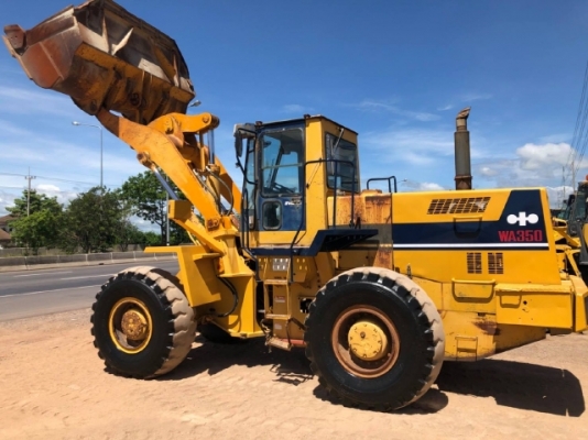 ขายรถตักล้อยาง KOMATSU WA350-1 รถนอกนำเข้าเองจากญี่ปุ่น สภาพสวยพร้อมใช้งาน มีVDOการทำงานครับ