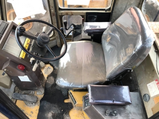 ขายรถตักล้อยาง KOMATSU WA350-1 รถนอกนำเข้าเองจากญี่ปุ่น สภาพสวยพร้อมใช้งาน มีVDOการทำงานครับ