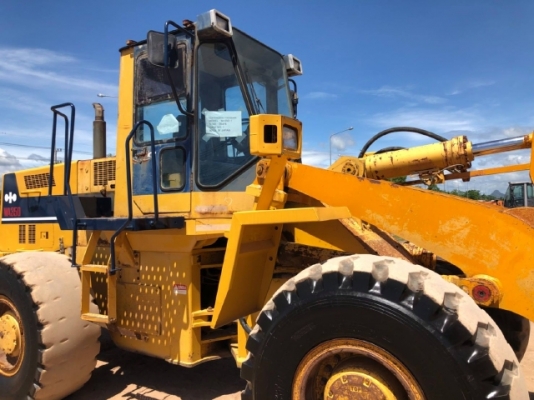 ขายรถตักล้อยาง KOMATSU WA350-1 รถนอกนำเข้าเองจากญี่ปุ่น สภาพสวยพร้อมใช้งาน มีVDOการทำงานครับ